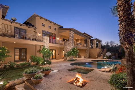 Luxury Homes Real Estate Guru Buys 7m Paradise Valley Mansion