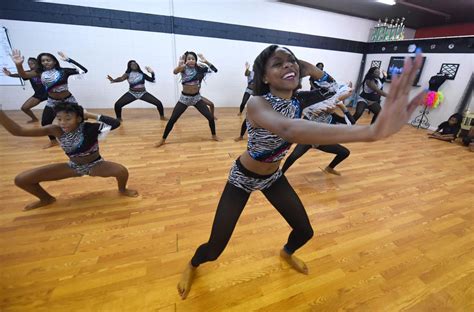 Hip Hop Majorettes Combine Cheerleading Majorette And Hip Hop Moves