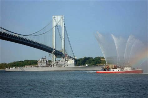 It was surpassed by humber bridge which opened in 1981. Suspension Bridges in New York City