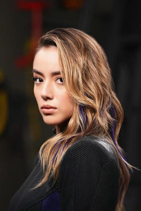 Chloe Bennet On Twitter New Exclusive Quake Look Come At Me Bad Guys Agentsofshield Marvel