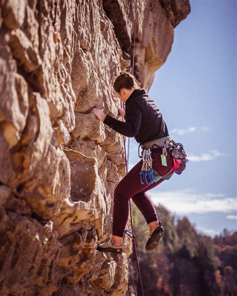 Outdoor Rock Climbing For Beginners Gear Safety And Etiquette Dare To Be A Wildflower