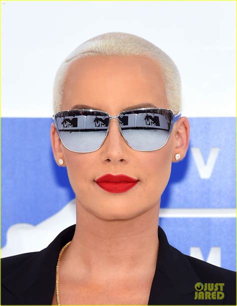 Amber Rose Shows Off Some Cleavage At Mtv Vmas 2016 Photo 3743729 Amber Rose Photos Just