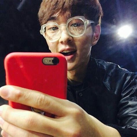 Onew Shinee Debut Shinee Onew Harry Potter Glasses Lee Jinki Green