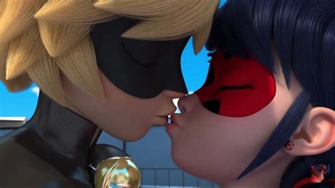Ladybug And Cat Noir Kiss Season 3  Gezegen Lersavasi