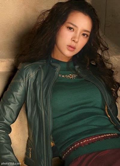 Picture Of Park Si Yeon