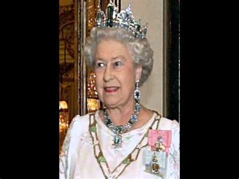.welsh gold for wedding rings began in 1923 with the queen mother, then later queen elizabeth, princess margaret, princes anne and the late diana, princess of wales. queen elizabeth queen mother engagement ring - YouTube