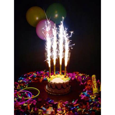 Sparkling Party Candles 8 Ct Sparklers 4 Gold And 4 Silver Cake