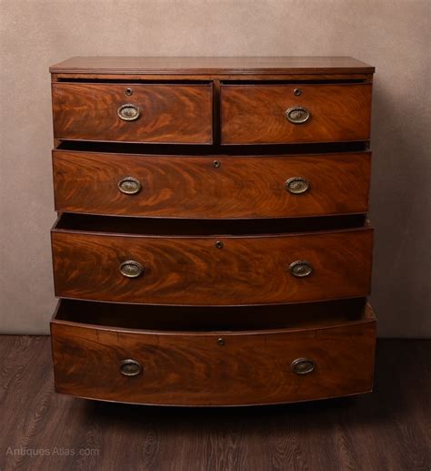 Georgian Mahogany Bow Front Chest Of Drawers Antiques Atlas
