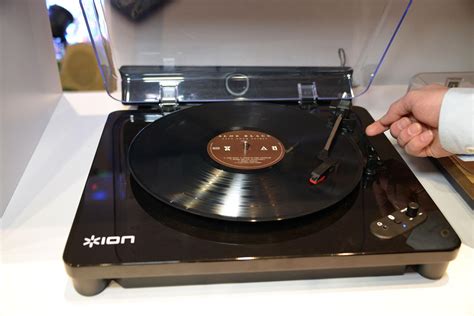 Ion Air Lp Bluetooth Turntable Hands On Digital Trends