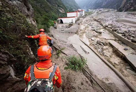 47 Buried In Southwest China Landslide 2 Dead Fmt