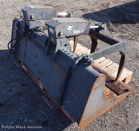 Bobcat Skid Steer Grapple Bucket In Lawrence Ks Item Di9319 Sold