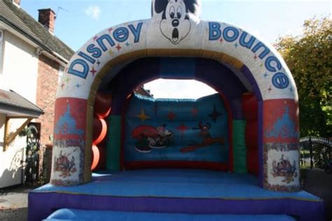 15ft X 15ft Disney Theme Castle Dj Land Of Castles Bouncy Castle And