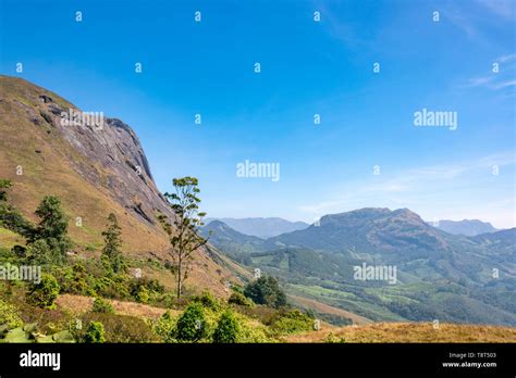 Anamudi Peak Hi Res Stock Photography And Images Alamy