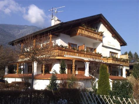 Zum glück sind wir im haus sonnenschein nicht vom hochwasser betroffen. "Haus" Haus Sonnenschein (Grainau) • HolidayCheck (Bayern ...