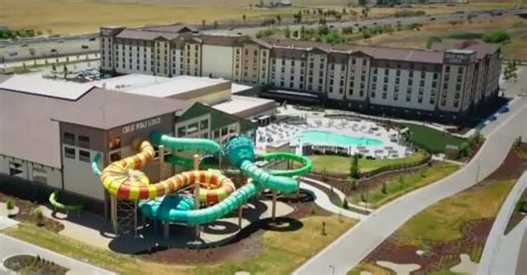 Manteca's New Great Wolf Lodge Indoor Waterpark, Delayed By Pandemic