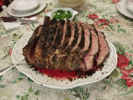 Perfect for christmas and the holiday you just start it in the oven at a high temperature to get good browning on the outside of the roast, and then cook it at a lower temperature to make sure the. Alton Brown Prime Rib Recipe / Good Eats Beef Tenderloin In Salt Crust Alton Brown 2004 Beef ...