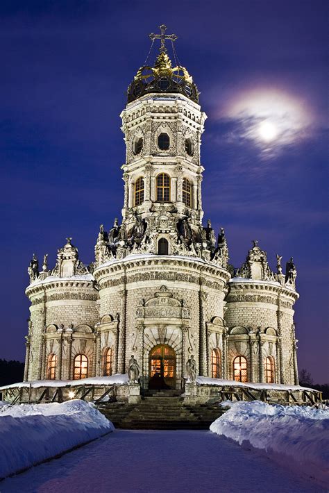 Legendary Churches And Cathedrals That You Should See In Russia