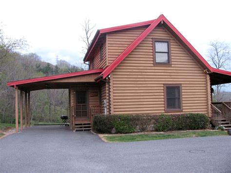 Featured cabins in northern california. Log Cabin in Tuckasegee, North Carolina