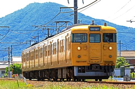 Jr西日本 115系300番台d25編成 地域統一色 鐵道写真公開所 参号機