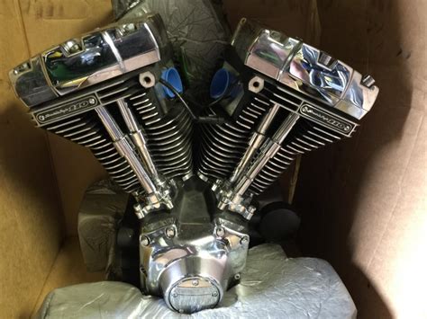 Slide the pump into place, and be sure the bottom i am installing a screaming eagle cam plate on my 2002 road king and do need to know what the. 2007 CVO screaming eagle 110 motor - Harley Davidson Forums