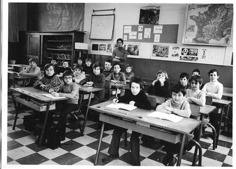 Photo De Classe Ecole Victor Hugo Colombes 1972 1973 Cm2b De 1973