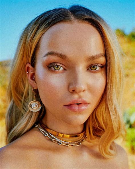 Dove cameron news, gossip, photos of dove cameron, biography, dove cameron boyfriend list 2016. Dove Cameron - Social Media Photos and Videos 07/30/2020 ...