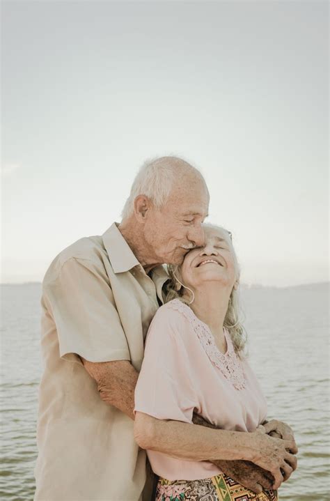 Older Couple Poses Older Couples Couples In Love Couple Posing Couple Photos Middle Aged