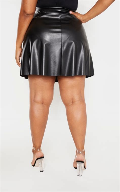 Plus Black Faux Leather Belted Skater Skirt Prettylittlething Ie
