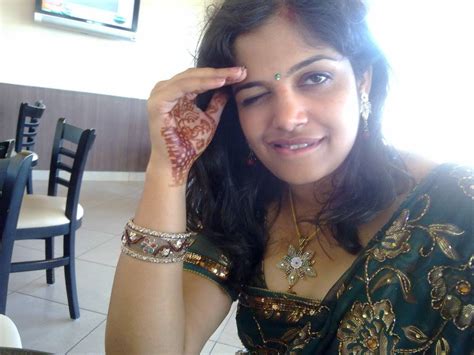 Tamil Sexy Girls And Aunts Chennai