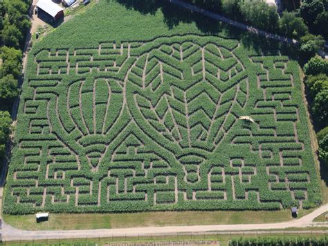 The 20 Best Biggest And Scariest Michigan Corn Mazes To Get Lost In