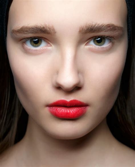 10 Things No One Ever Told You About Lipstick Stylecaster