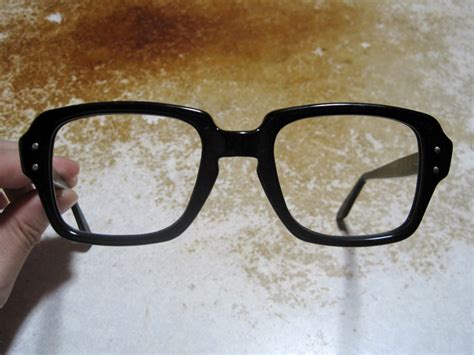 眼鏡は顔の一部ですってよ ～ アメリカ陸軍 官給眼鏡 「g i グラス」 実物 │ナナシノミコト