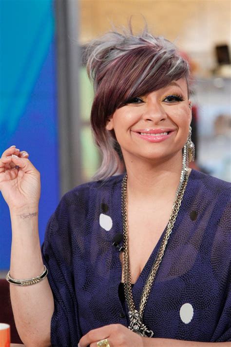 Raven Symones Hair On The View Essence
