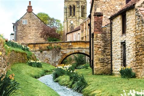 A Day Trip To Helmsley The Prettiest Market Town In North Yorkshire