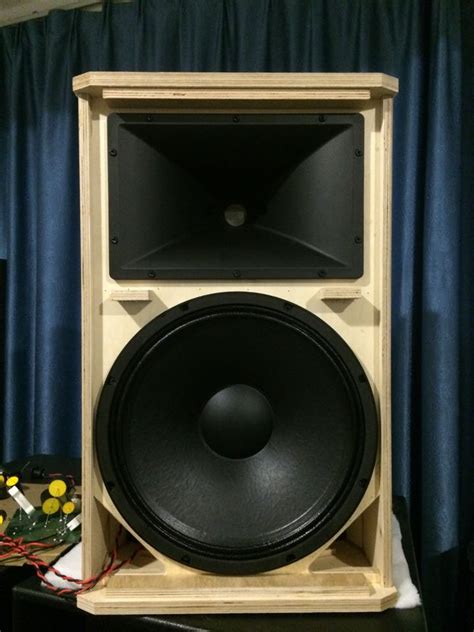 Srx715 15 Inch High Quality Audio Box Speaker Buy Dj Sound Speakers