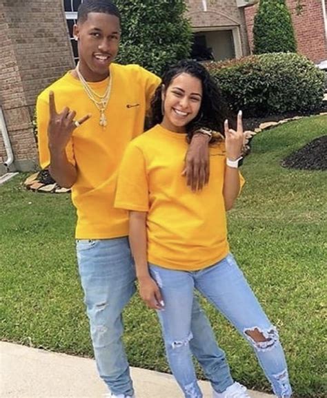 37+ matching couple username ideas. Image by Ⓓⓐⓢⓘⓐ Ⓐⓡⓜⓞⓝⓘ on Boo'd up | Matching couple outfits, Cute couple outfits, Couple outfits