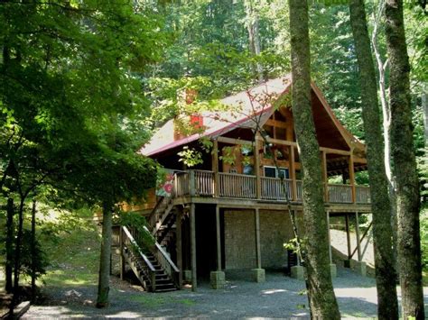 Maybe you would like to learn more about one of these? Pin by Haley Martin on Camp Inspiration | Secluded cabin ...