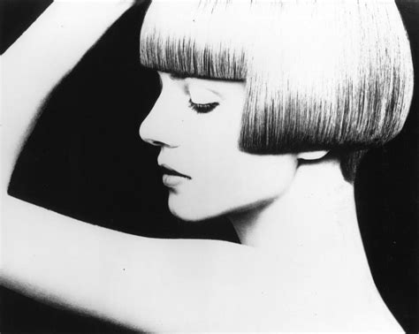 Vidal sassoon then and now. box bob by Vidal Sassoon, 1976 - What About Bobbed ...