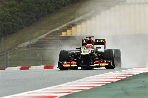 P11 Roman Grosjean 1m34928 Lotus F1 Team Test Day 5 Barcelona