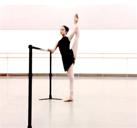Ballet Stretching How To Become More Flexible