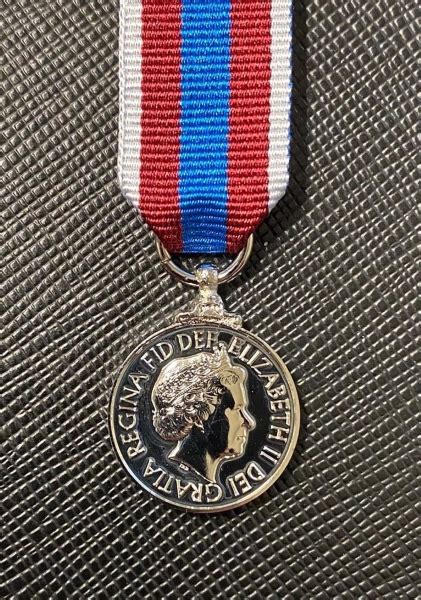 Queens Platinum Jubilee Medal 2022 Service Commemoratives Service