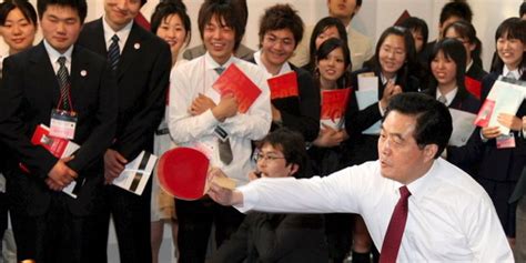 11 5 8 24 3. Tischtennis in China: Ping Pang Pong - taz.de