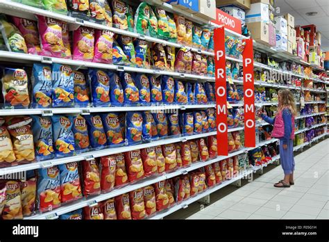 Snack Food Aisle In A Supermarket Stock Photo Alamy