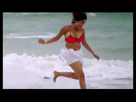 Kiran Rathod Bouncing Boob Slip From Bikini XVIDEOS