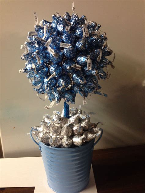 Individually wrapped in bright blue foils. DISNEYS FROZEN PLAIN & COOKIES N CREAM HERSHEY KISSES ...