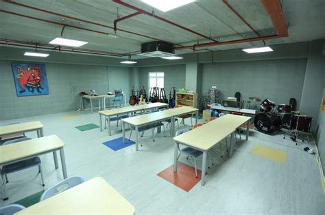 Brainy bunch provides a strong foundation to produce dynamic children with true guidance in life. School Facilites and Building Infrastructure | Brainy Bunch