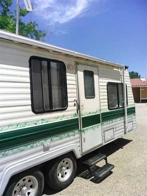 1993 24 Foot Terry Travel Trailer Sleeps 4 To 6 People For Sale In