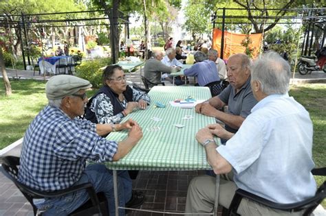 Adultos mayores disfrutaron del primer dia en la colonia de. CAPACITACIÓN PARA EL CUIDADO DOMICILIARIO DE ADULTOS MAYORES | Municipalidad de Junin