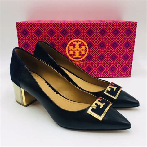 Tory Burch Women S Gigi T Logo Pointed Toe Block Heel Pump Size Black