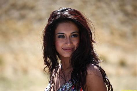 Sarah Jane Dias Hot Images 3 Actress Album